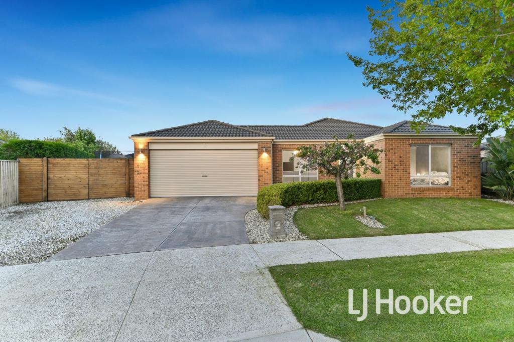 3 Bohemia Cres, Pakenham, VIC 3810