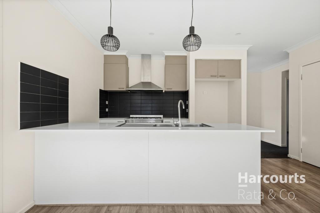 19 Laurina St, Kalkallo, VIC 3064
