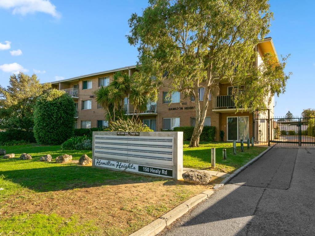 31/150 Healy Rd, Hamilton Hill, WA 6163