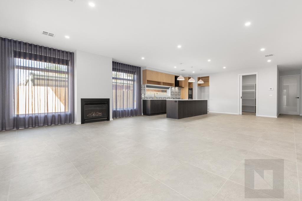 5 Myrtle Gr, Altona, VIC 3018