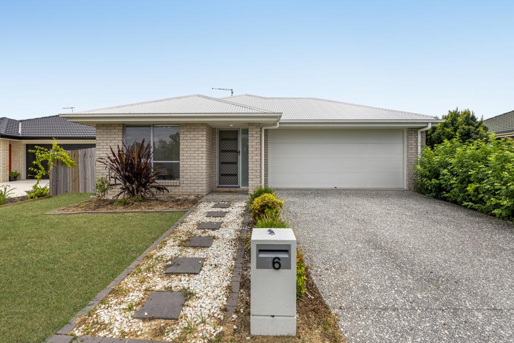 6 FERNWOOD RD, MORAYFIELD, QLD 4506