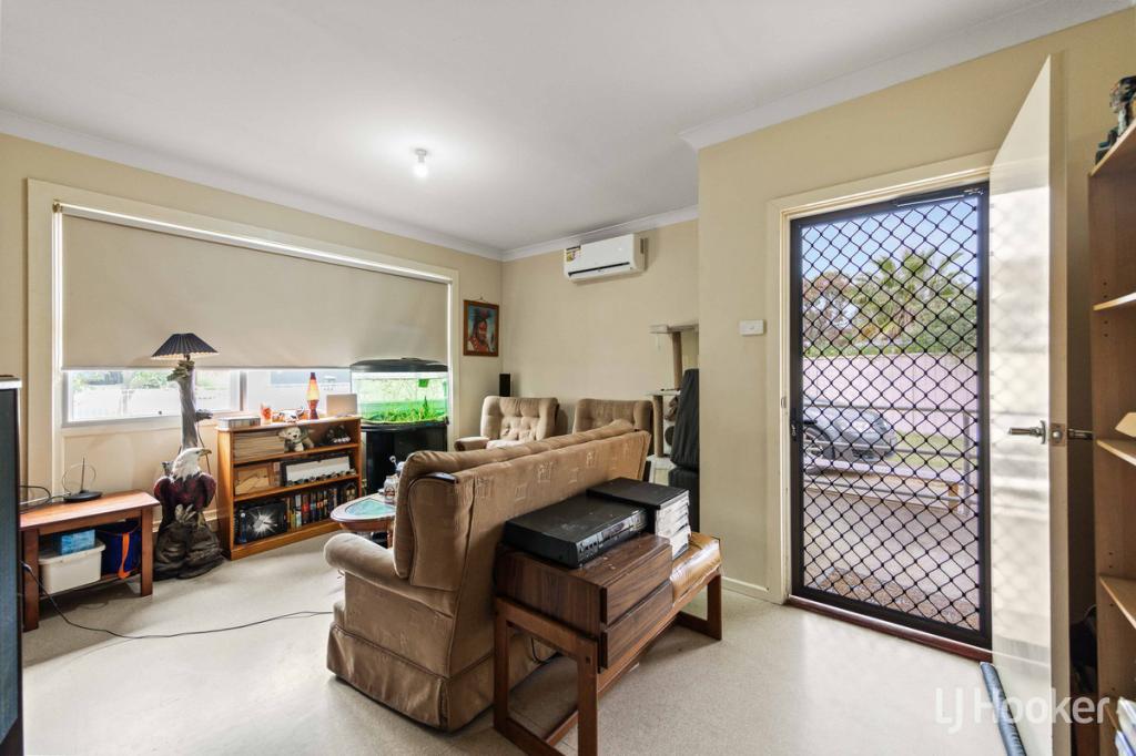 17 Mainwaring Cres, Davoren Park, SA 5113