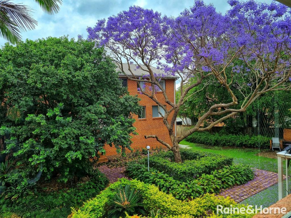 11/2 Brasted St, Taringa, QLD 4068