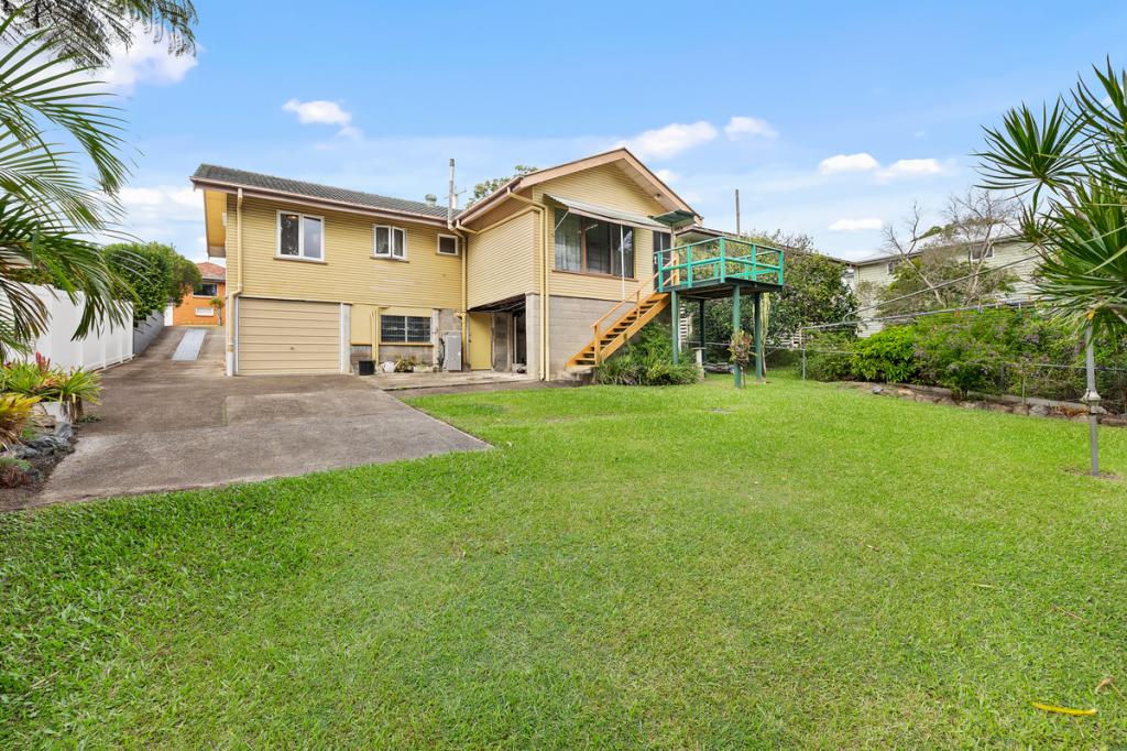 11 Oberon St, Morningside, QLD 4170