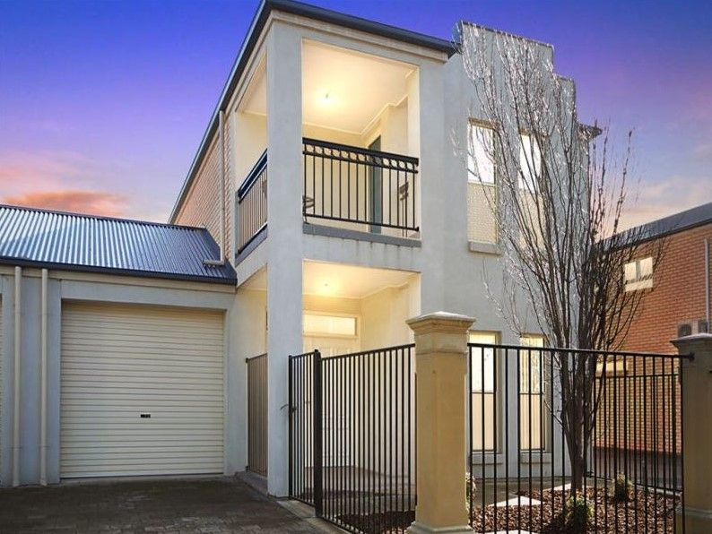 2/221 Martins Rd, Parafield Gardens, SA 5107