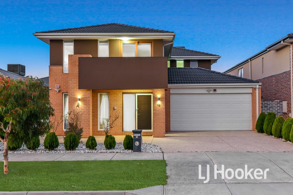 16 Greenslate St, Clyde North, VIC 3978