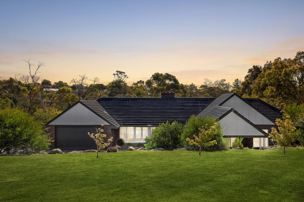 9 Uralla Rd, Mount Martha, VIC 3934