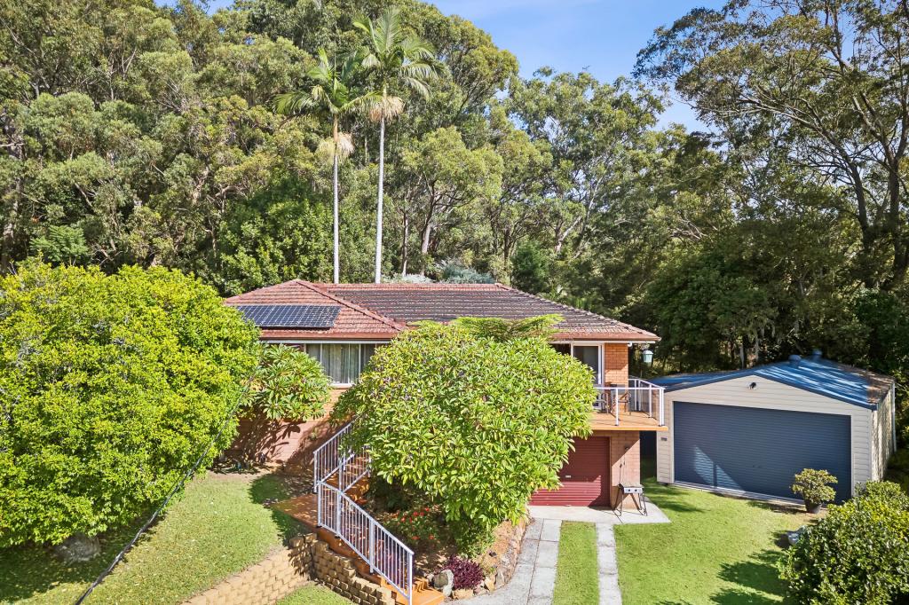 43 Tania Dr, Point Clare, NSW 2250