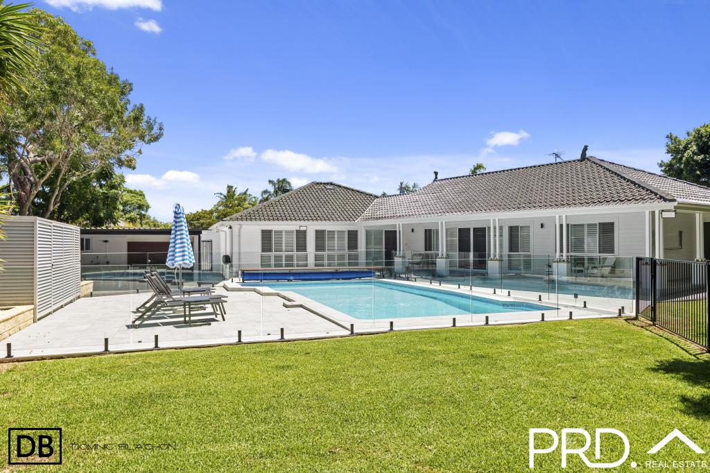 5 CARLOWRIE CRES, EAST HILLS, NSW 2213