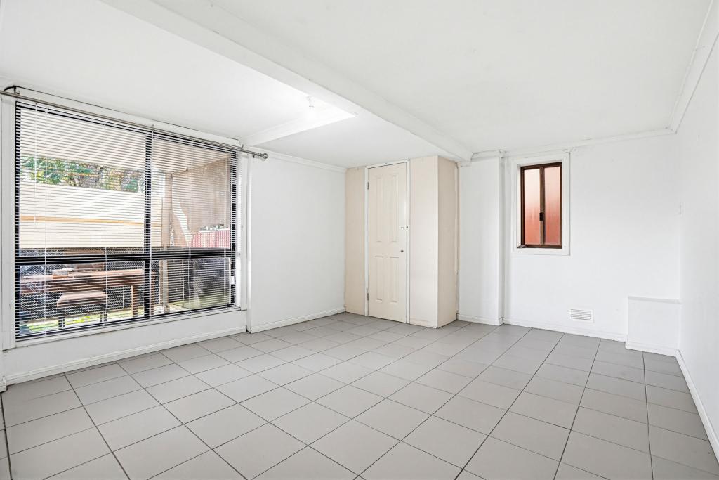 32 Moore Street, Canley Vale, NSW 2166