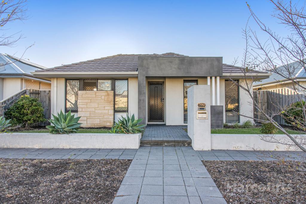 310 Peelwood Pde, Halls Head, WA 6210