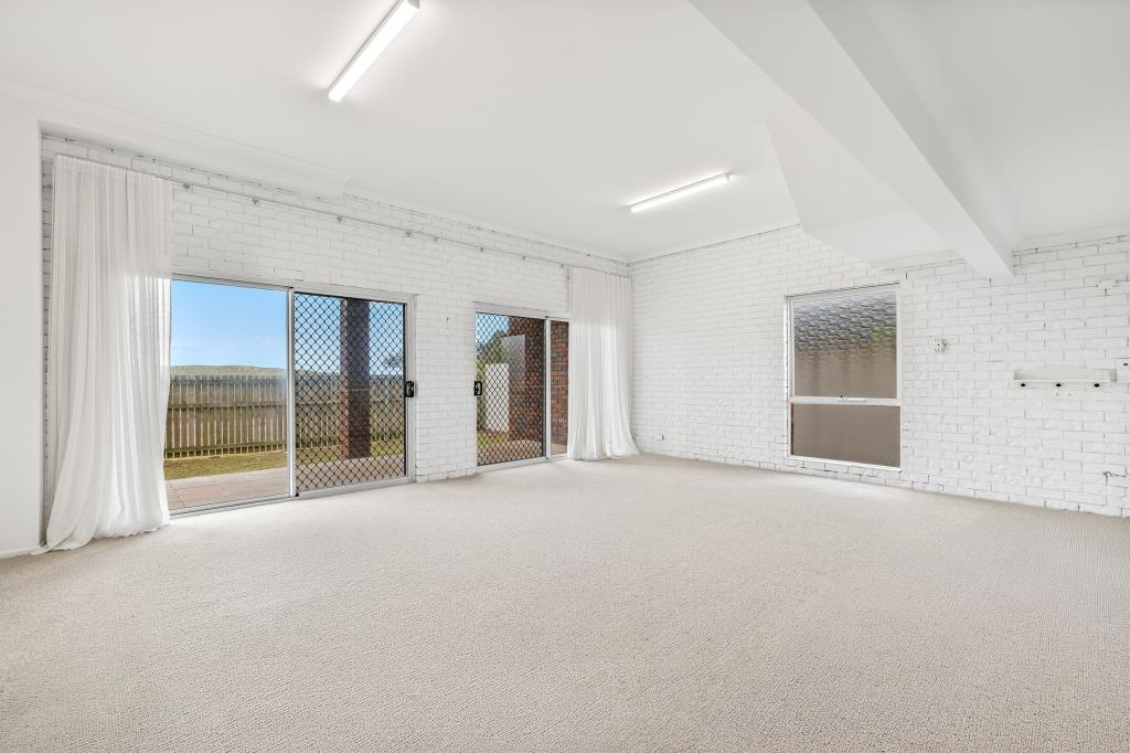 29 Oceanic Dr, Warana, QLD 4575