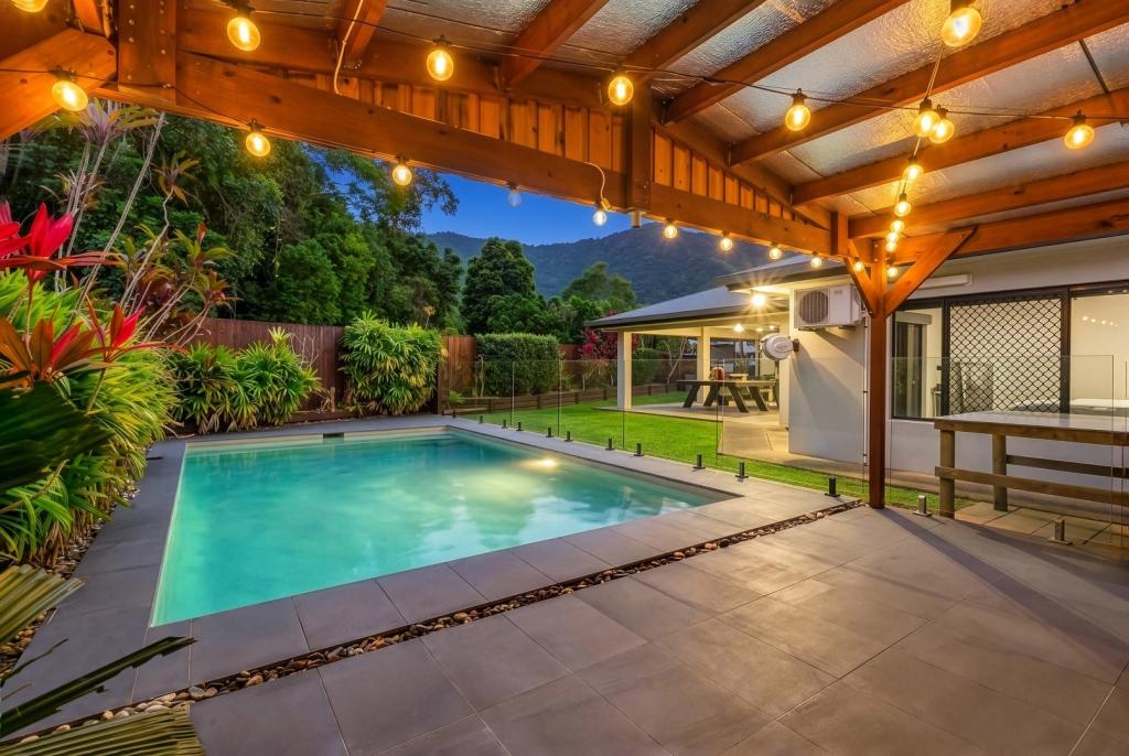 5 MALEKULA CL, BENTLEY PARK, QLD 4869