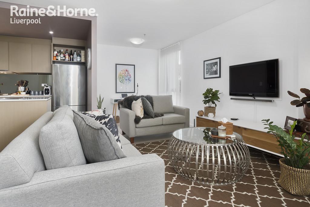 121/2-4 BROWNE PDE, WARWICK FARM, NSW 2170