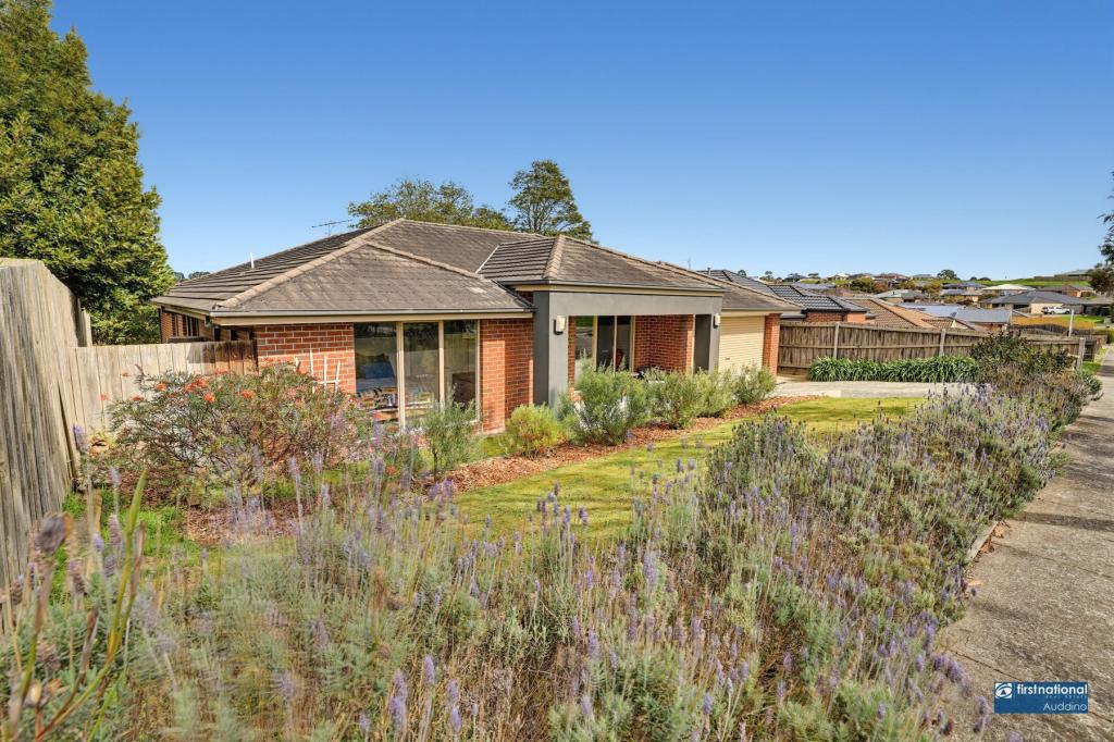 7 GEORGINA PDE, KORUMBURRA, VIC 3950