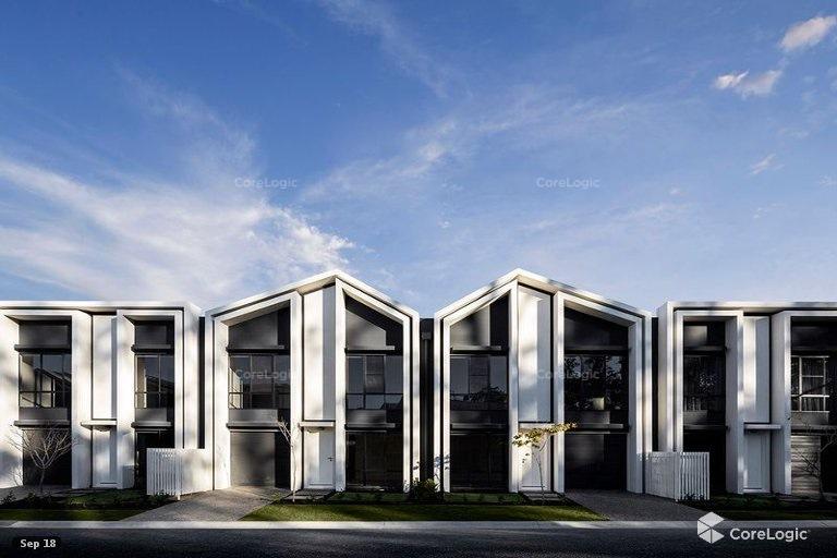 21/1 Residences Cct, Pimpama, QLD 4209