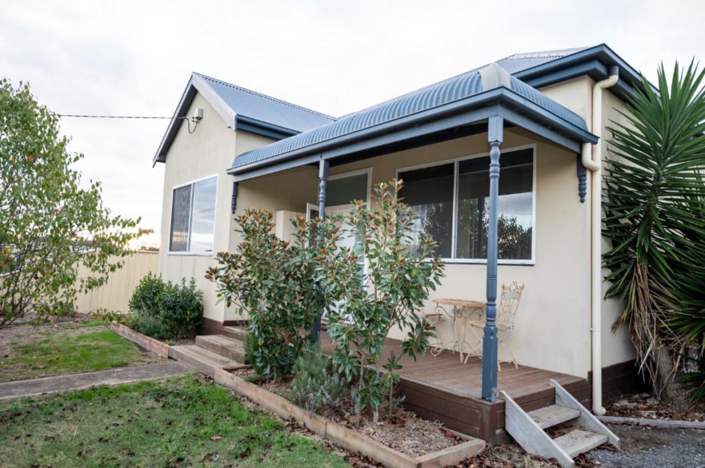 10 Parker St, Dunkeld, VIC 3294