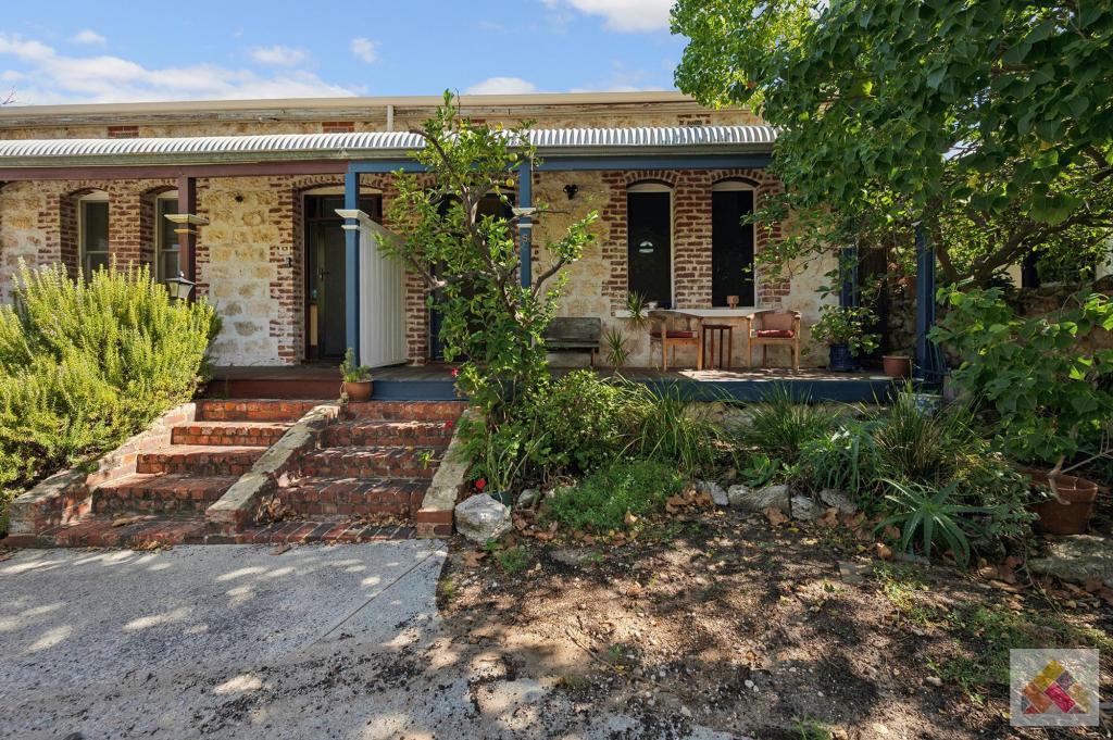 5 Barnett St, Fremantle, WA 6160