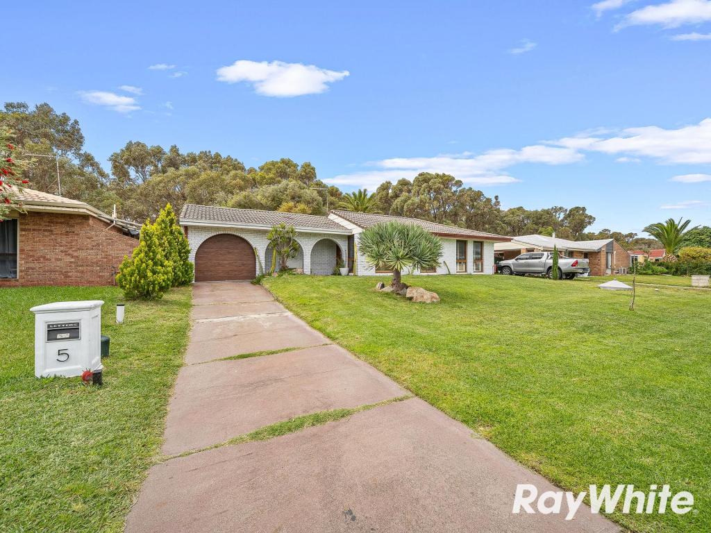 5 Breaker Cl, Silver Sands, WA 6210