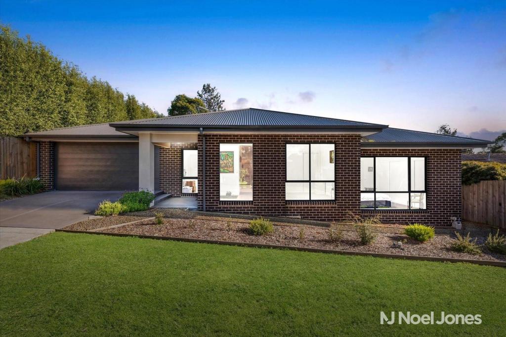 2 Springsong Pass, Chirnside Park, VIC 3116