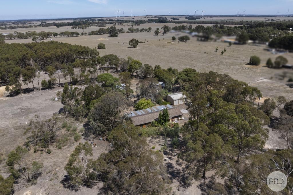 104 MT DORAN-EGERTON RD, MOUNT DORAN, VIC 3334