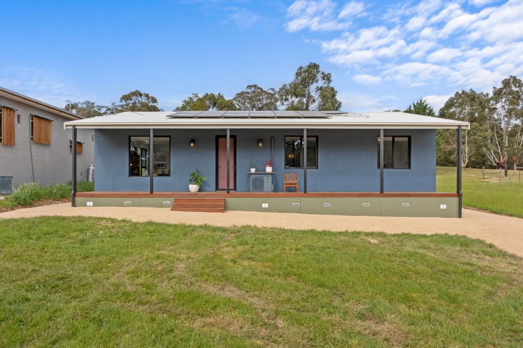 39 Brooke St, Linton, VIC 3360