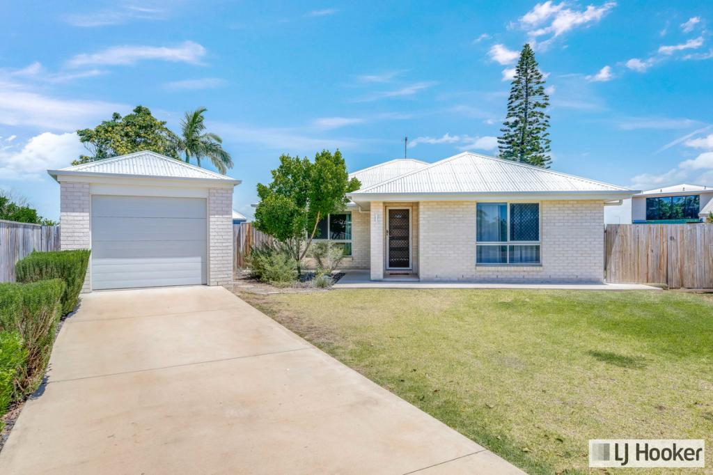 11 Emperor Dr, Elliott Heads, QLD 4670