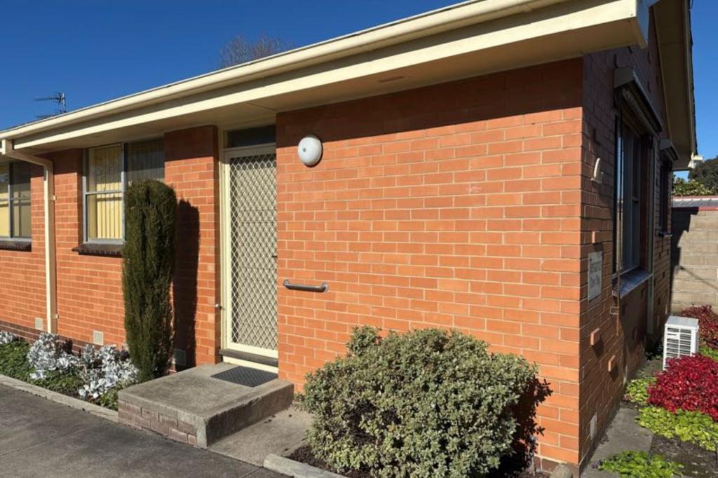 1/1 Macdonald St, Leongatha, VIC 3953