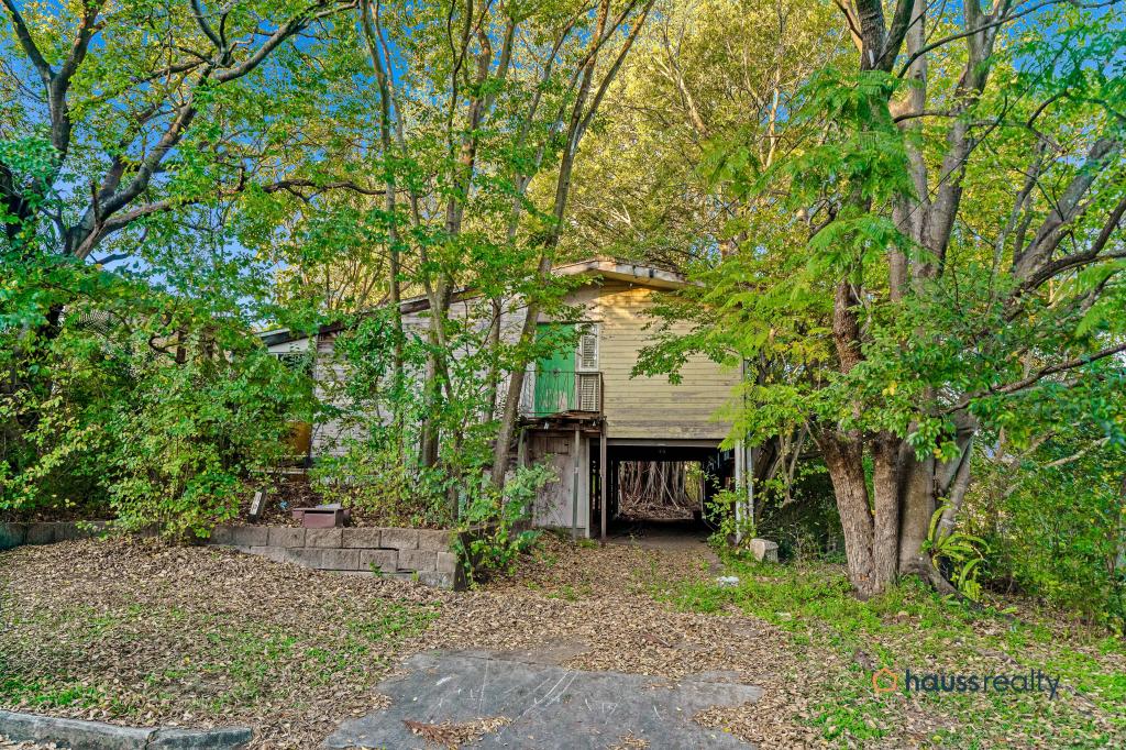 12 CLUNE ST, OXLEY, QLD 4075