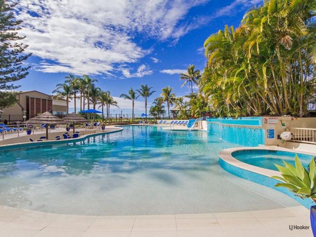 9c/973 Gold Coast Hwy, Palm Beach, QLD 4221