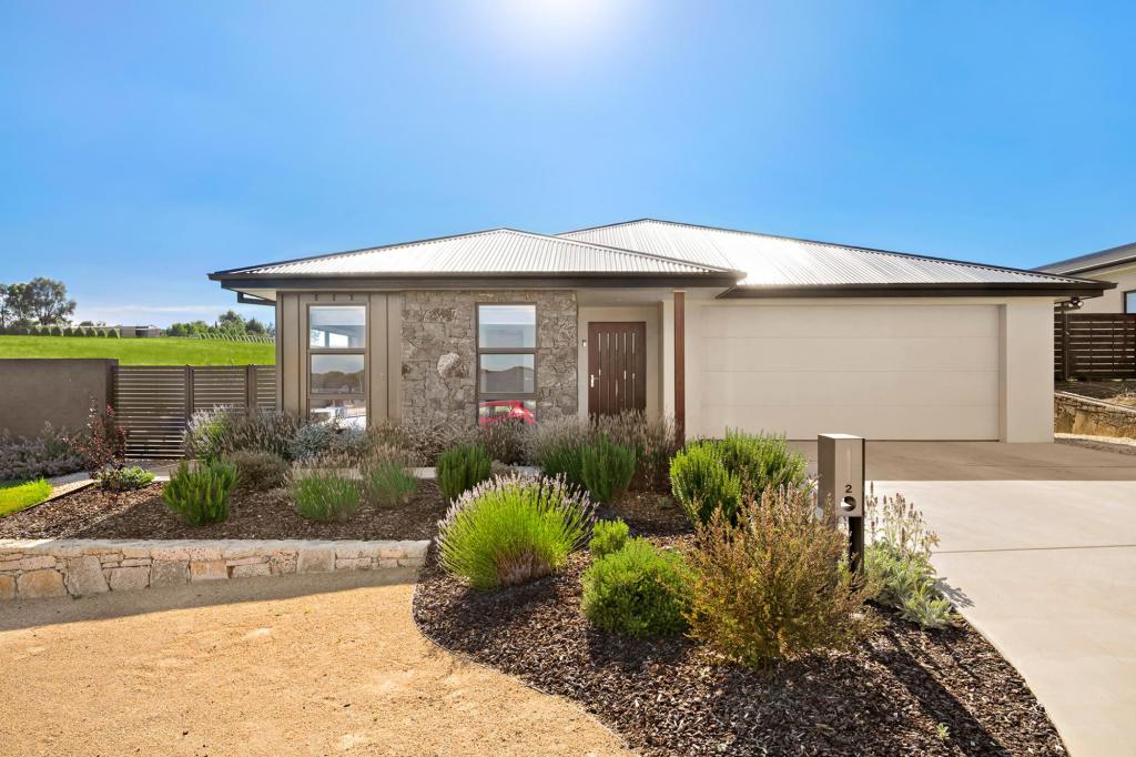 2 Werong Pl, Yass, NSW 2582