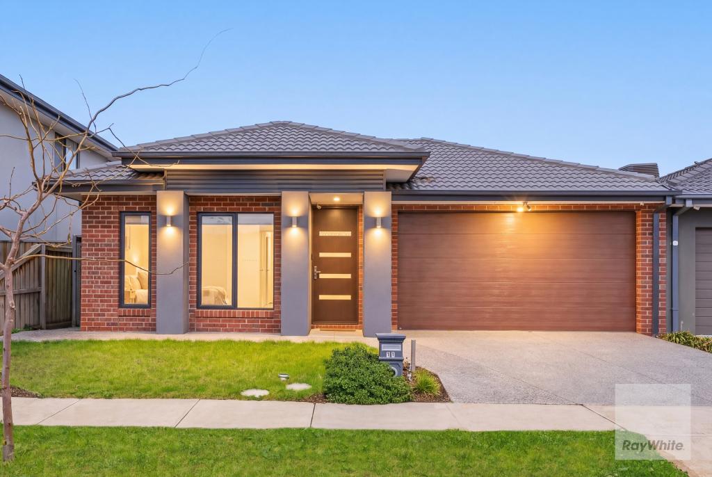 11 Kohli Cres, Rockbank, VIC 3335