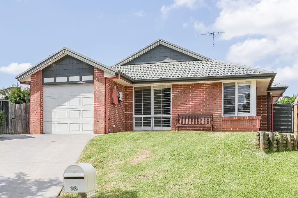 16 Baragil Mews, Mount Annan, NSW 2567