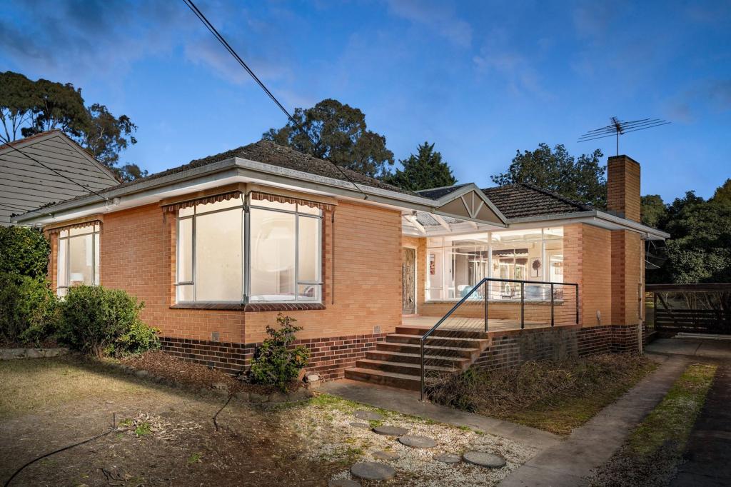 25 Greenwood St, Burwood, VIC 3125