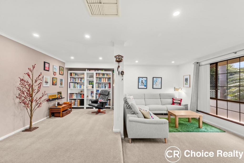 63 Aulberry Pde, Leeming, WA 6149