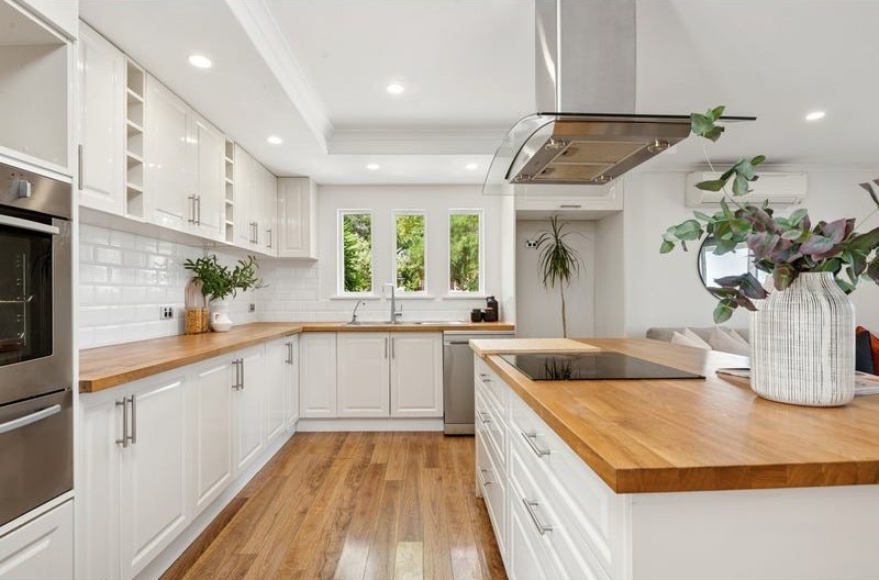 8 Thermopylae Cres, Hallett Cove, SA 5158