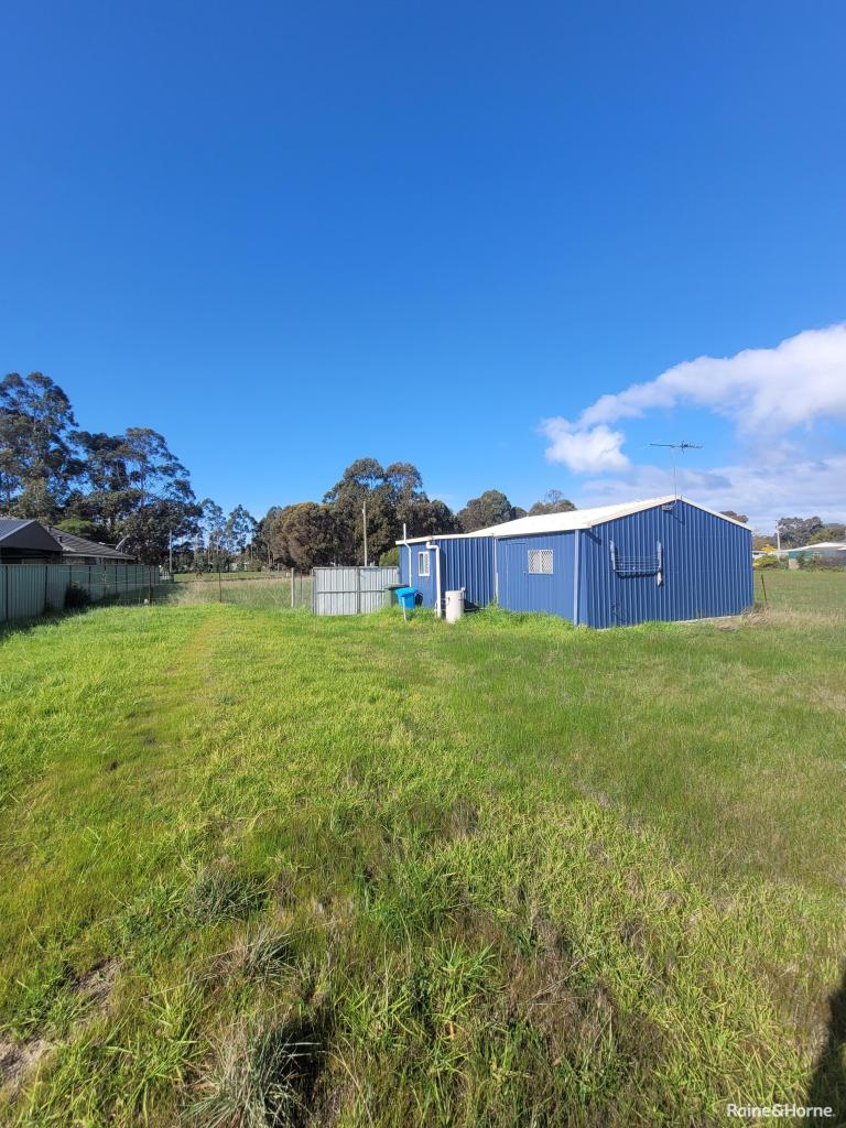 115 THIRD AVE, KENDENUP, WA 6323