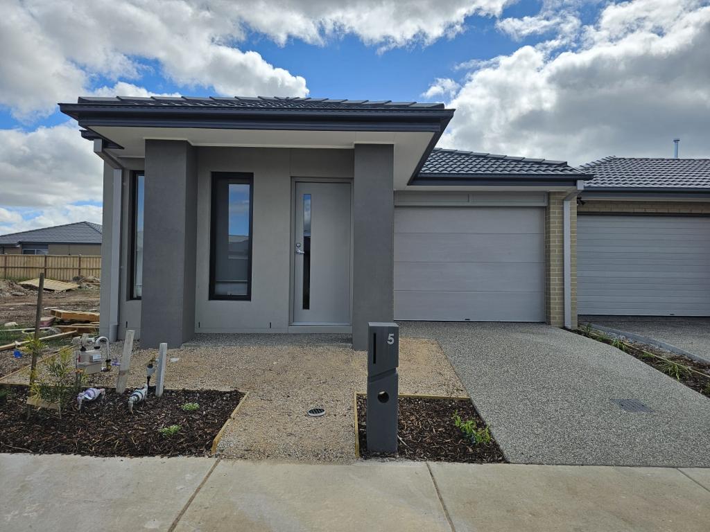 5 Riveting Rd, Wyndham Vale, VIC 3024