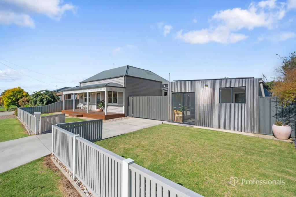 12 Hope St, Maryborough, VIC 3465