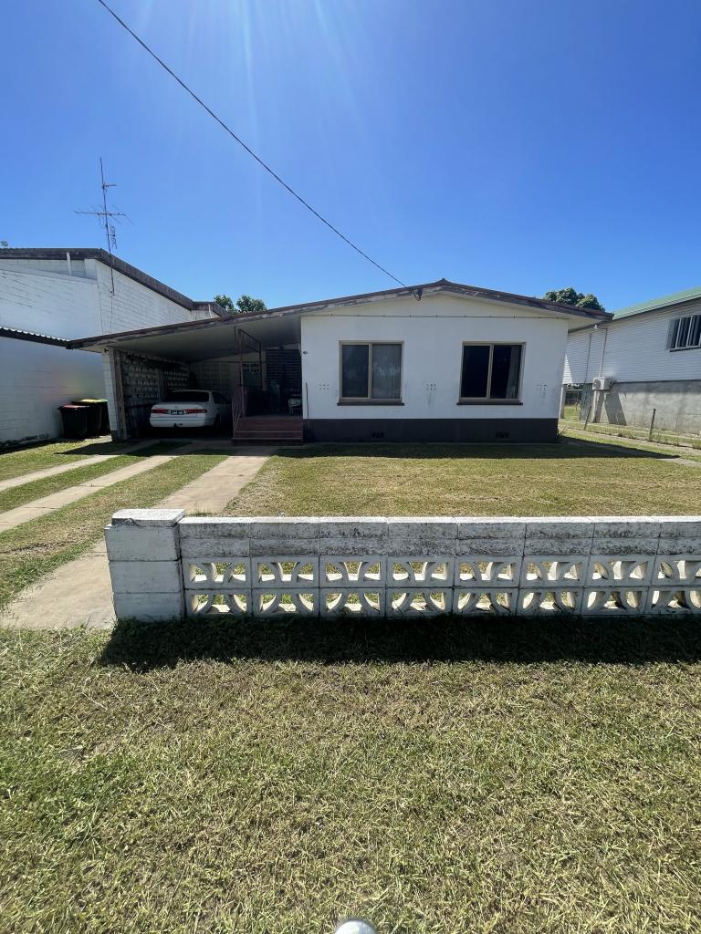 125-127 Seventh Ave, Home Hill, QLD 4806