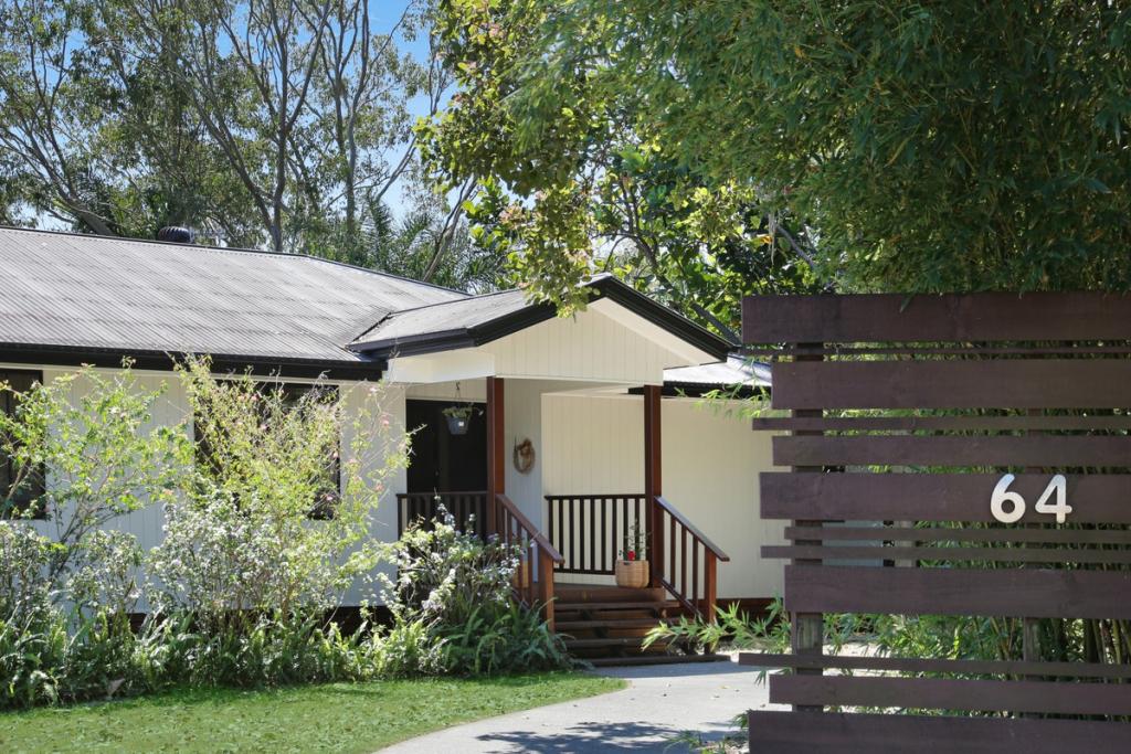 64 Fenton Dr, Tallebudgera, QLD 4228