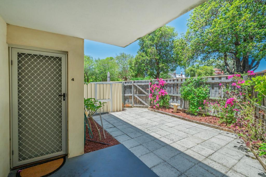 4/72 FIRST AVE, MOUNT LAWLEY, WA 6050