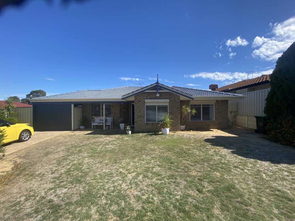 30 Stonehaven Pde, Kinross, WA 6028