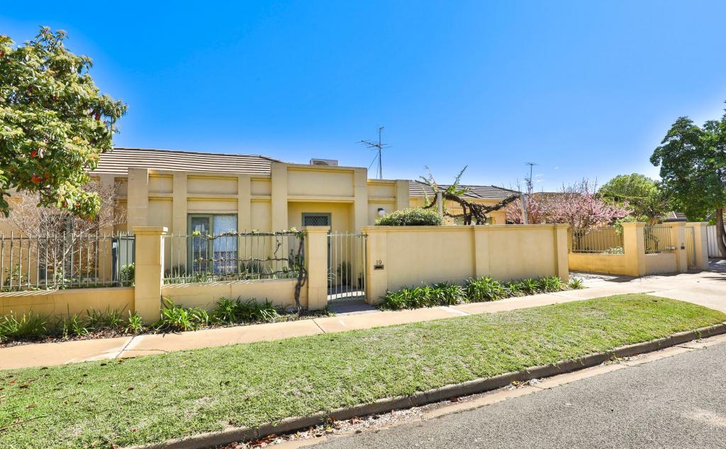 17 & 19 POPLAR PDE, MILDURA, VIC 3500