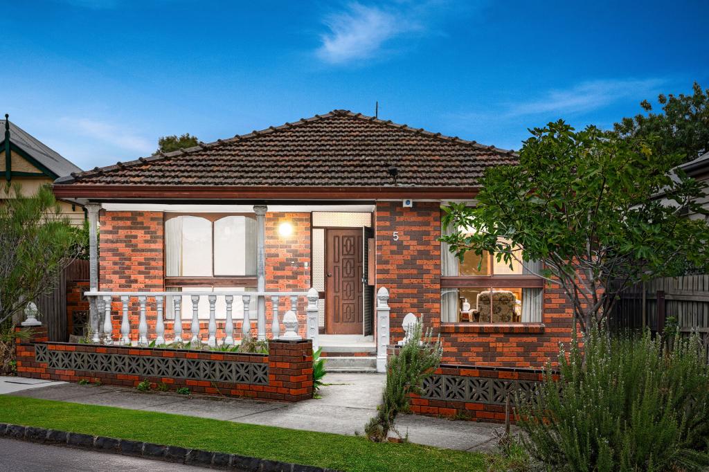 5 Evans Cres, Northcote, VIC 3070