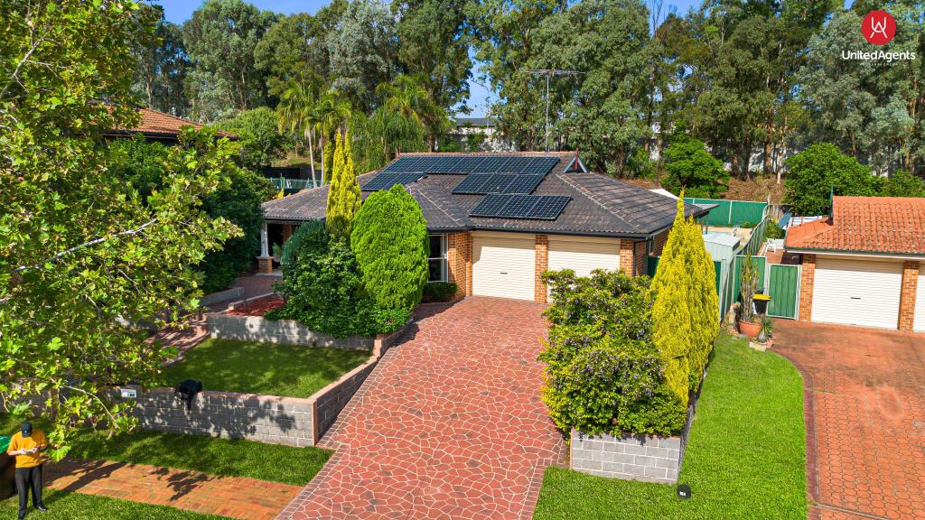 105 Edinburgh Cct, Cecil Hills, NSW 2171