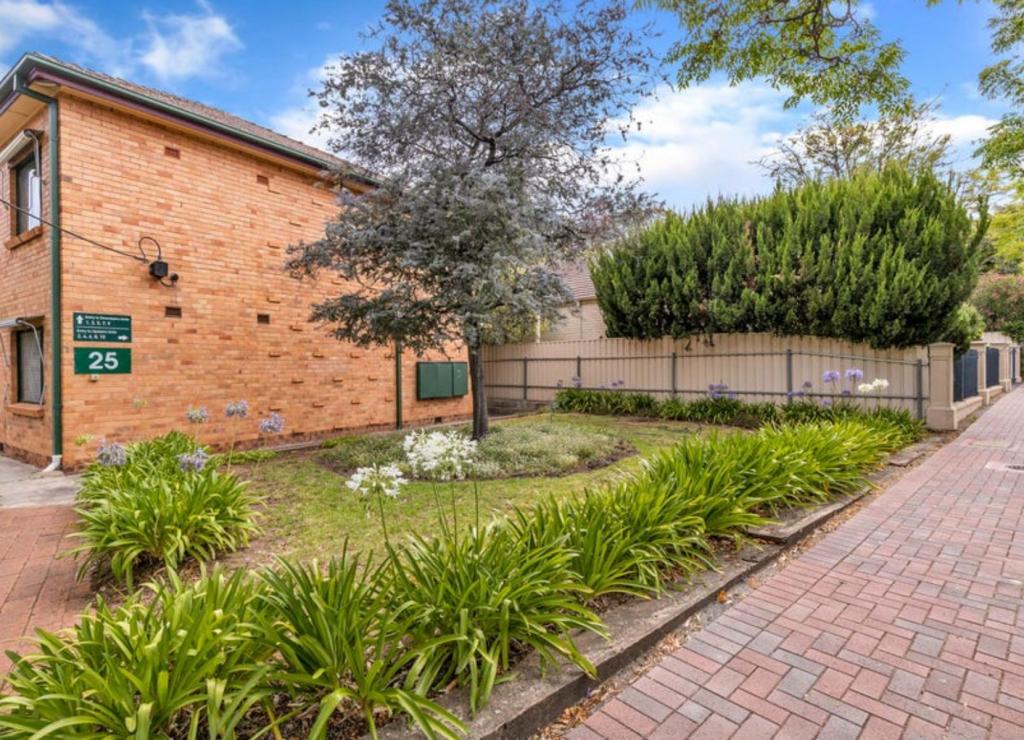 4/25 Godfrey Tce, Leabrook, SA 5068