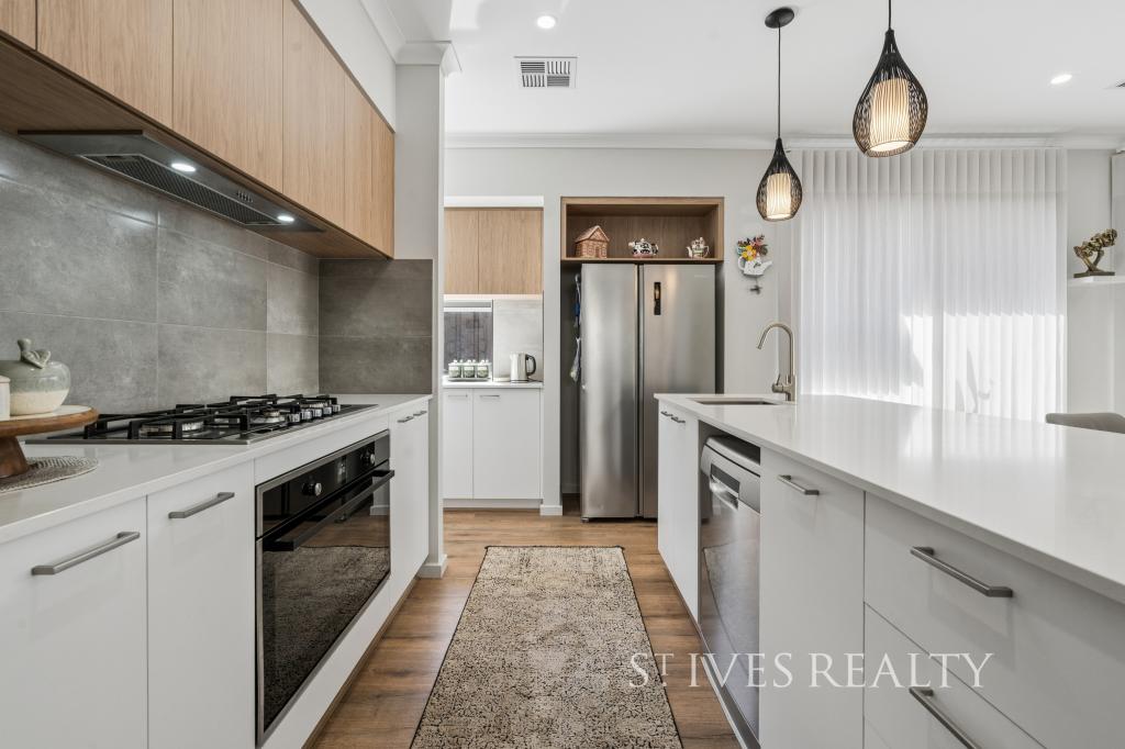 3 ALMOND CL, HAMMOND PARK, WA 6164