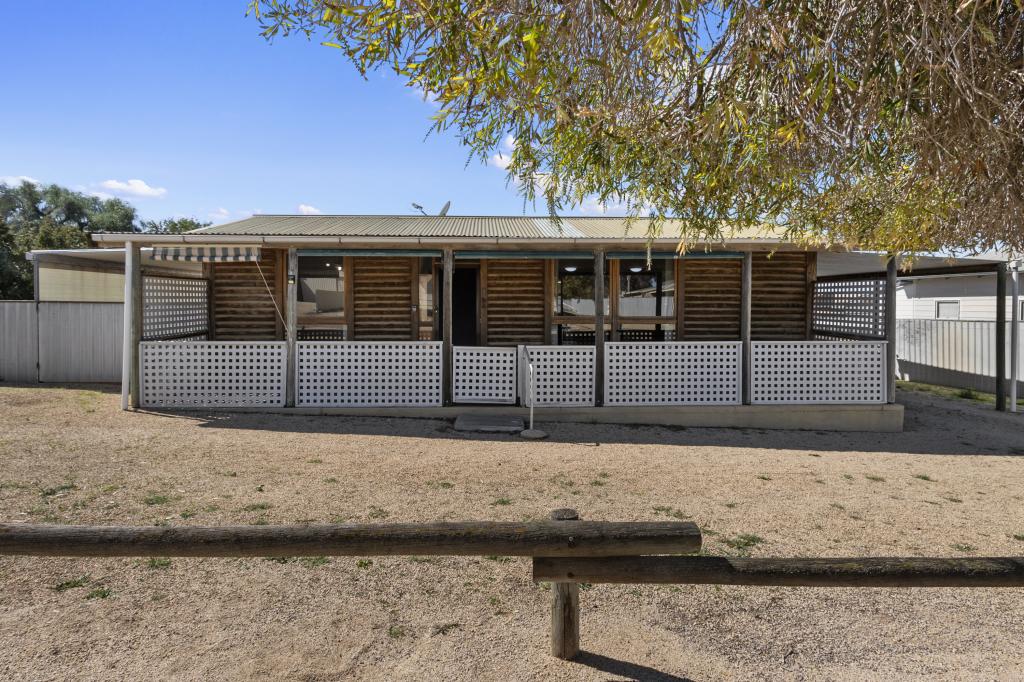 10 Clemintina St, Price, SA 5570