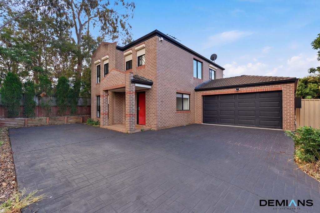 9a Mccubbin Pl, Casula, NSW 2170